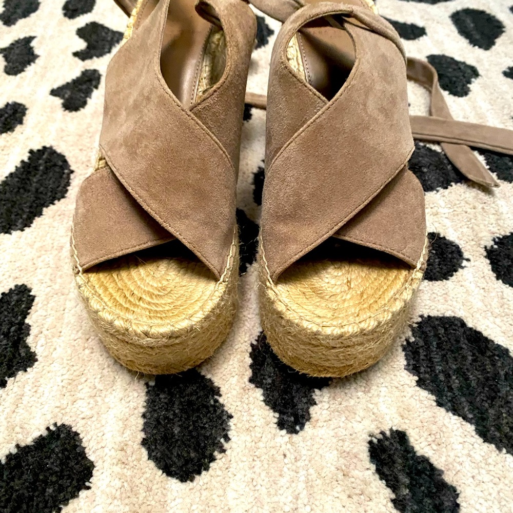 Marc Fisher espadrille